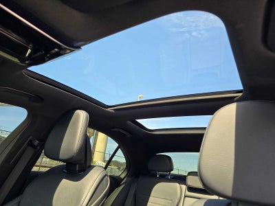 2025 Mercedes-Benz C 300 4MATIC® Sedan