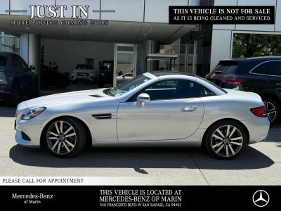 2020 Mercedes-Benz SLC 300 Roadster