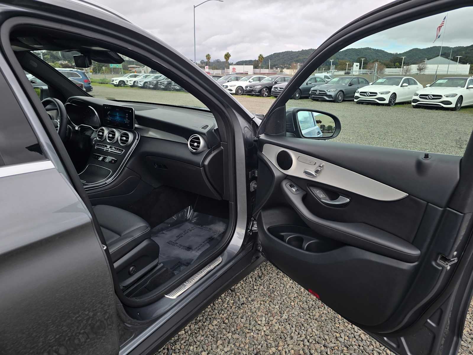 2022 Mercedes-Benz GLC GLC 300