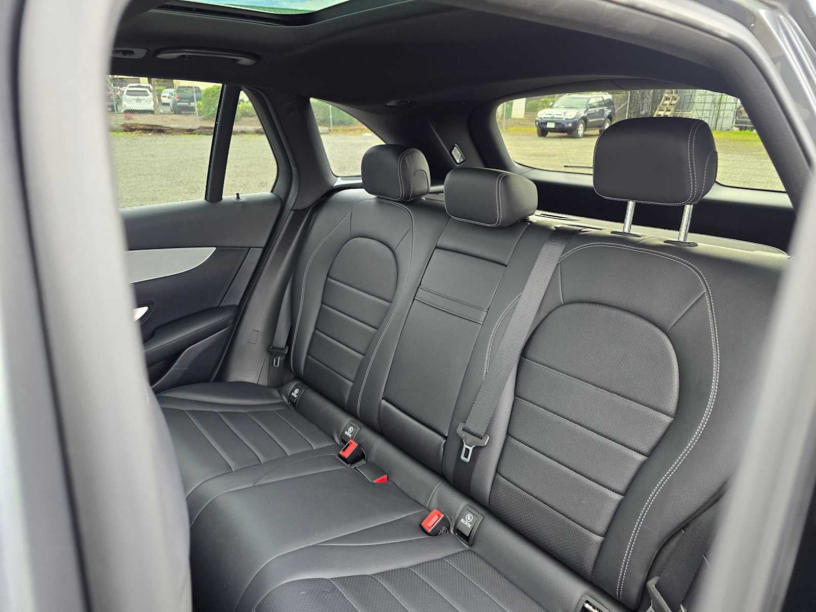 2022 Mercedes-Benz GLC GLC 300