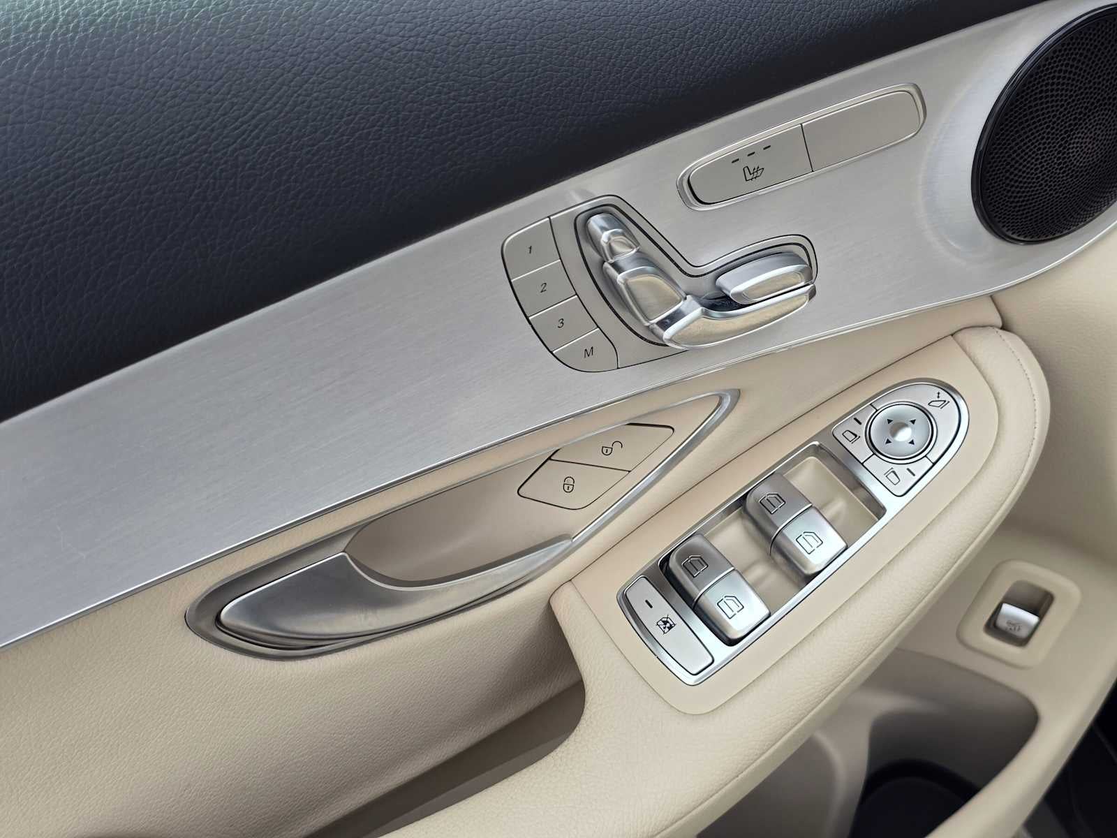 2022 Mercedes-Benz GLC 300 4MATIC® SUV