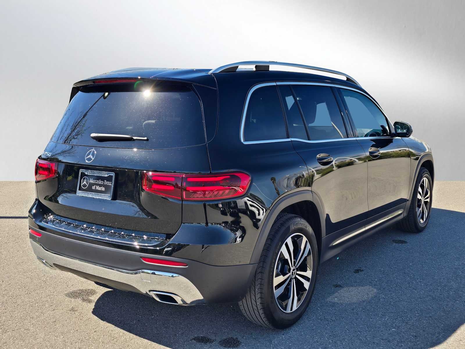 2026 Mercedes-Benz GLB 250 SUV