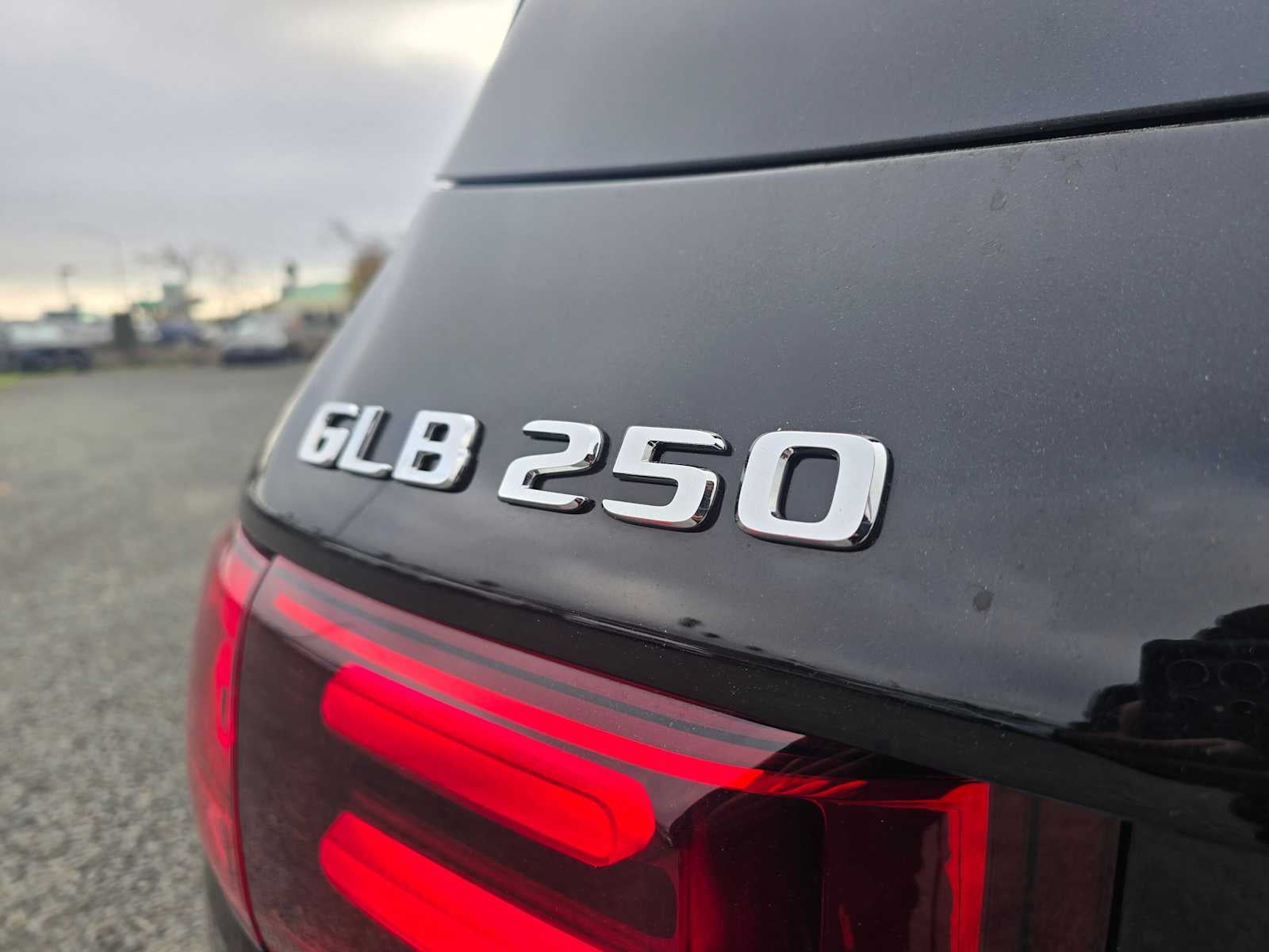 2024 Mercedes-Benz GLB 250 GLB 250