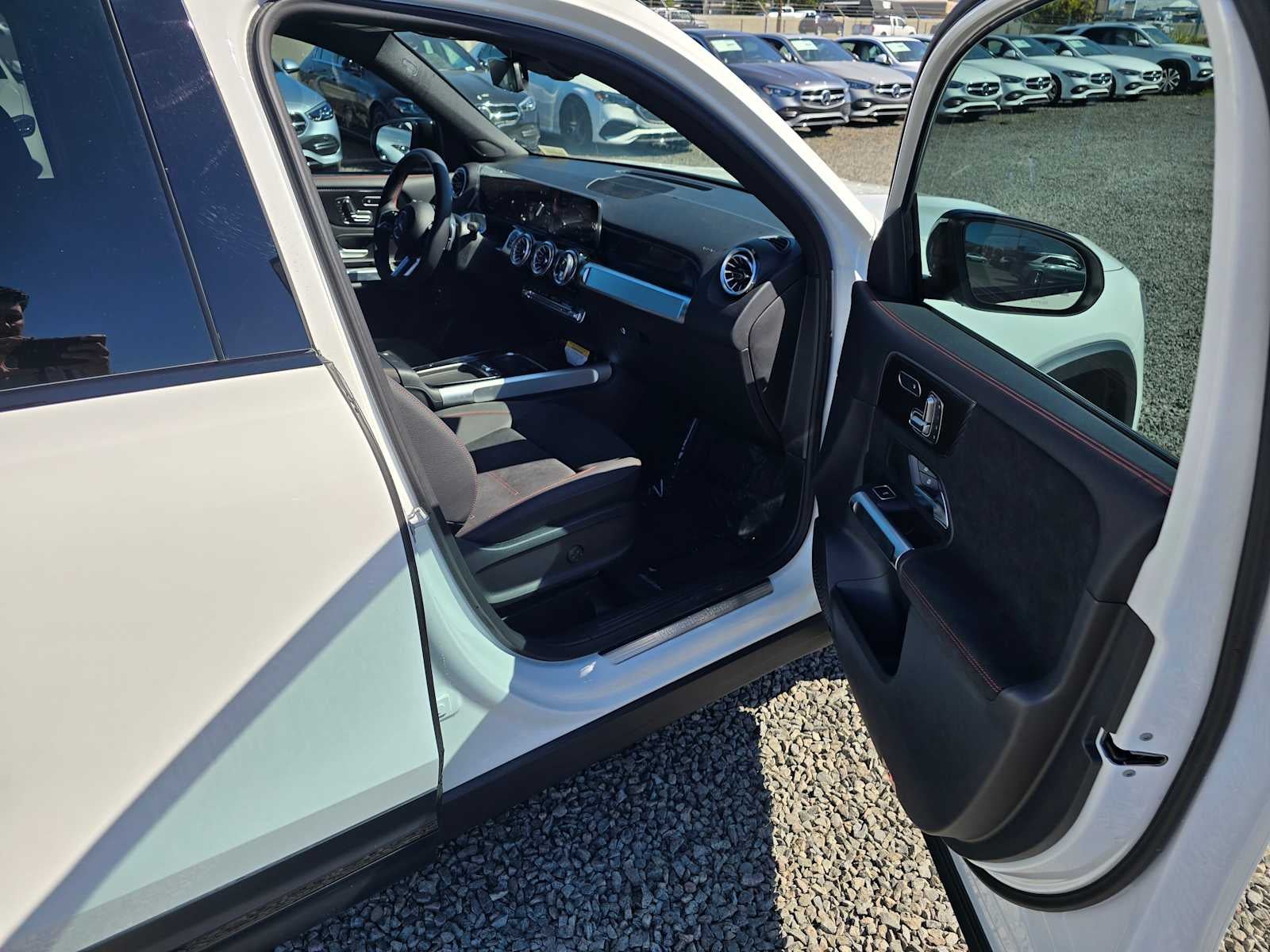 2024 Mercedes-Benz GLB 250 SUV