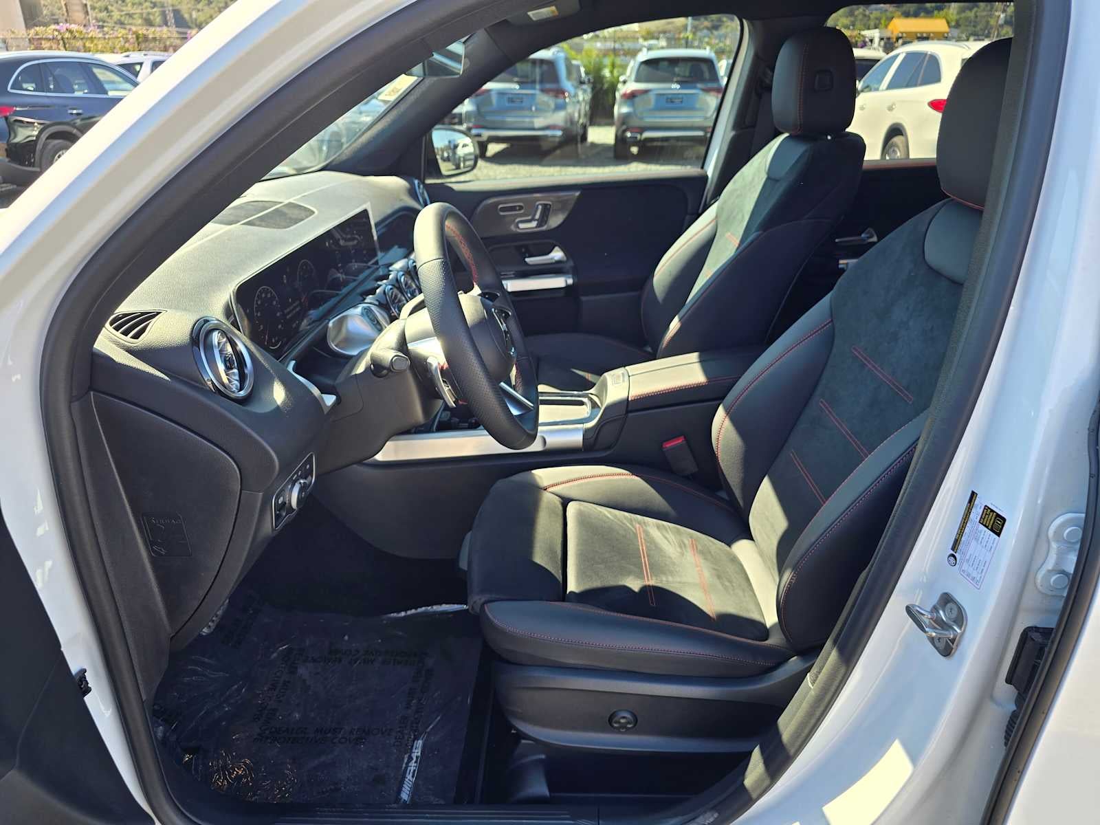 2024 Mercedes-Benz GLB 250 SUV