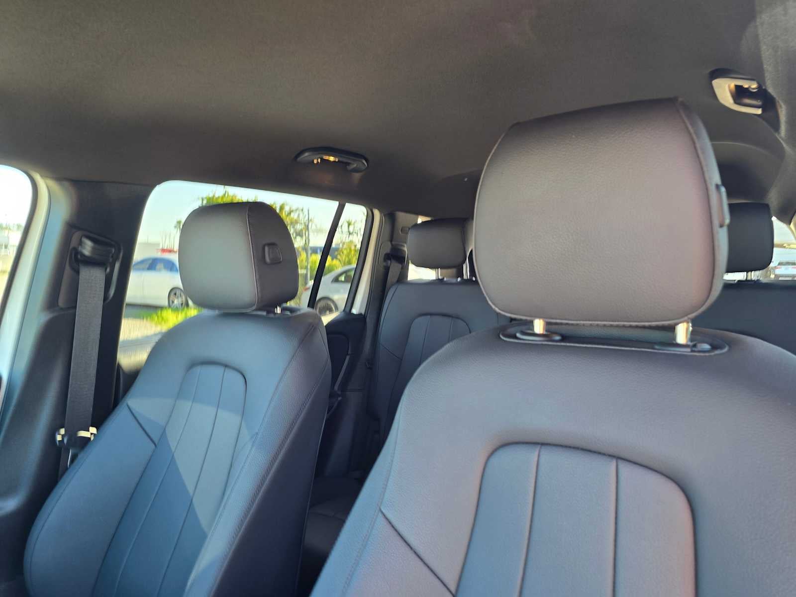 2026 Mercedes-Benz GLB 250 SUV