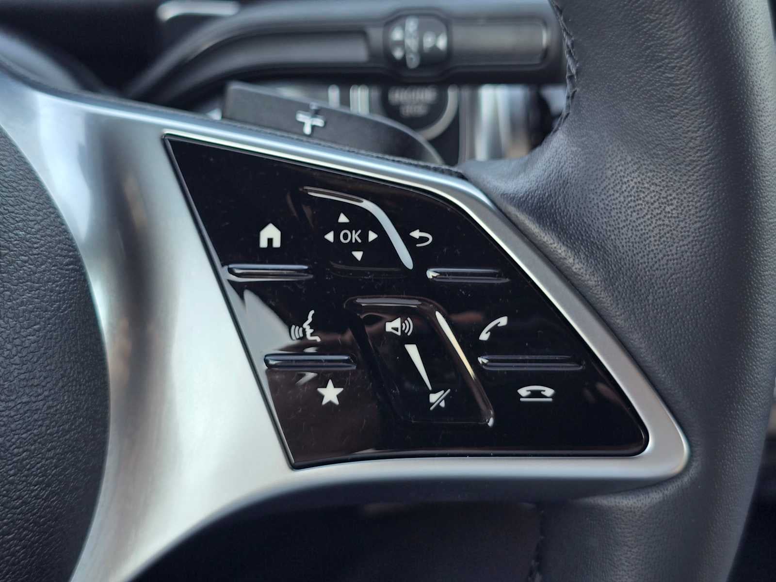 2025 Mercedes-Benz GLB GLB 250