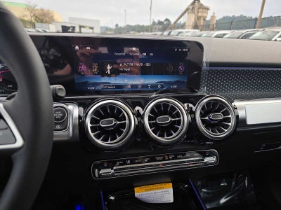 2026 Mercedes-Benz GLB 250 4MATIC® SUV