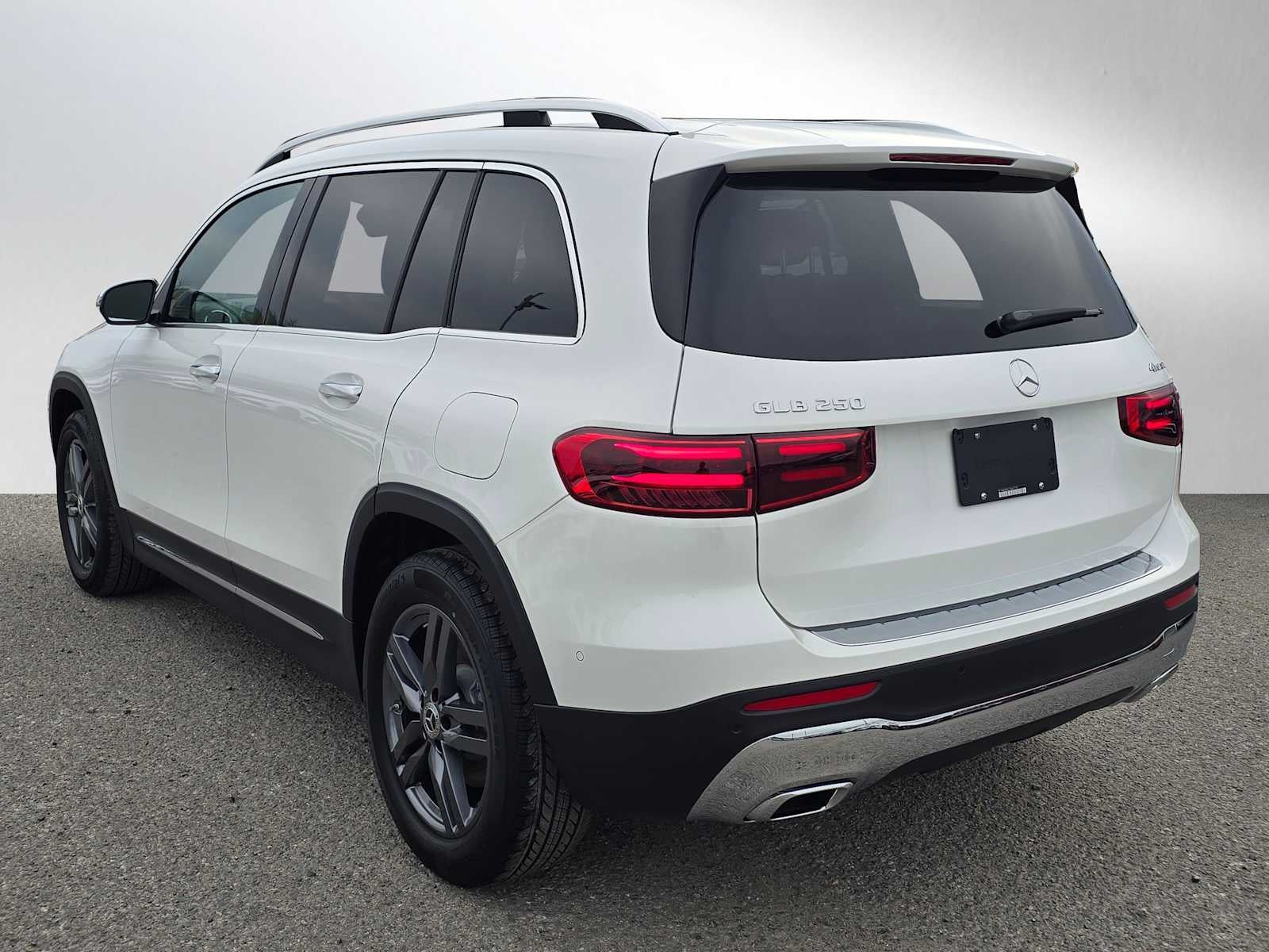 2026 Mercedes-Benz GLB 250 4MATIC® SUV