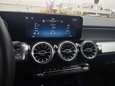 2025 Mercedes-Benz GLB GLB 250