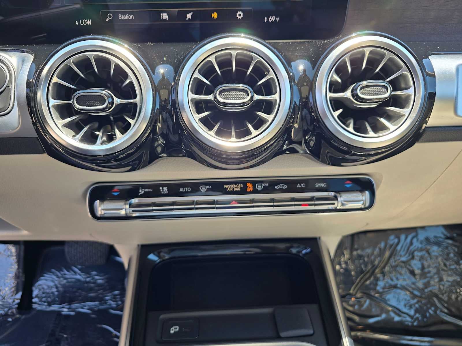 2023 Mercedes-Benz GLB 250 4MATIC® SUV