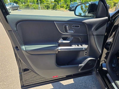 2026 Mercedes-Benz GLB 250 4MATIC® SUV
