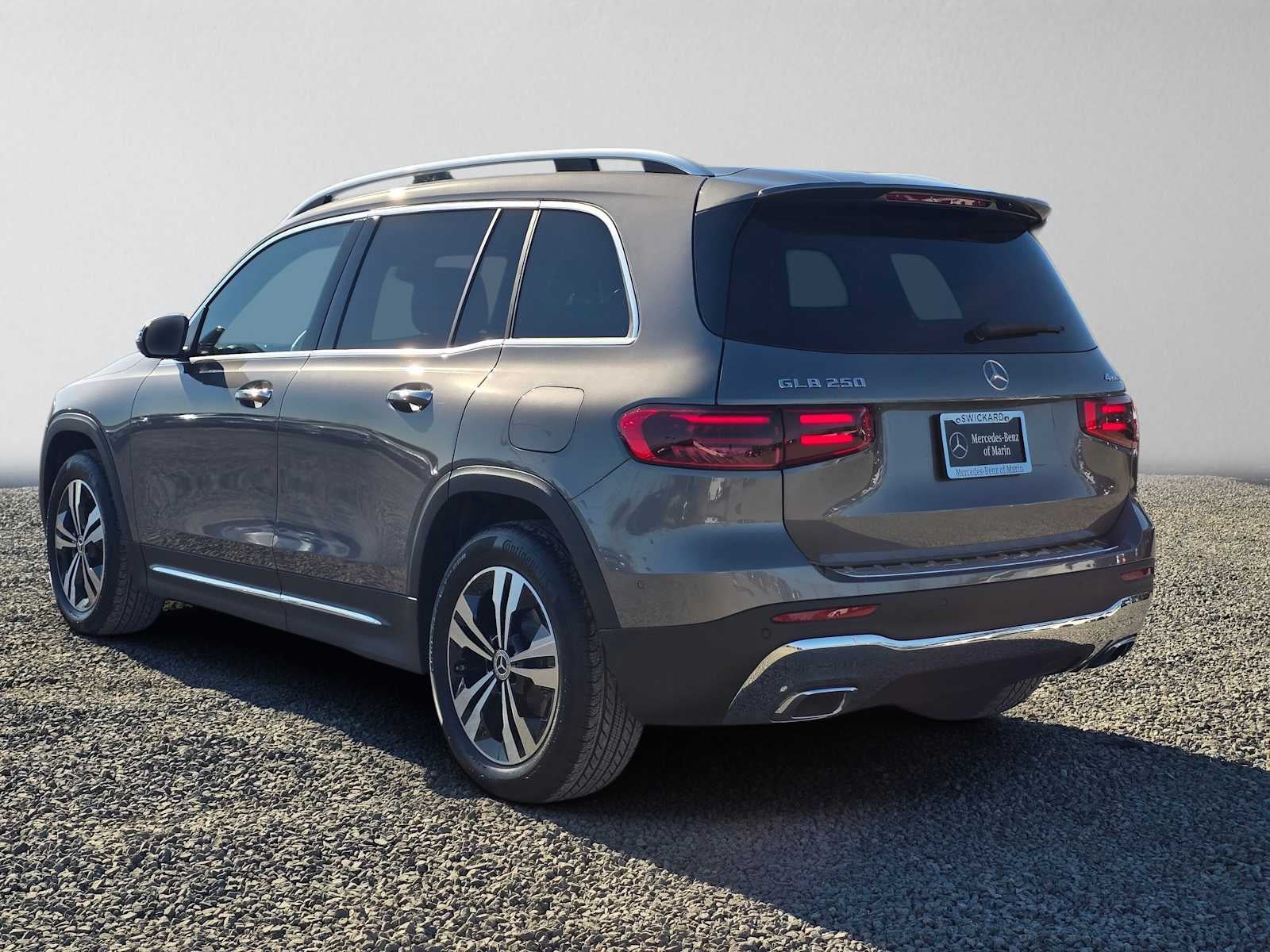 2026 Mercedes-Benz GLB 250 4MATIC® SUV