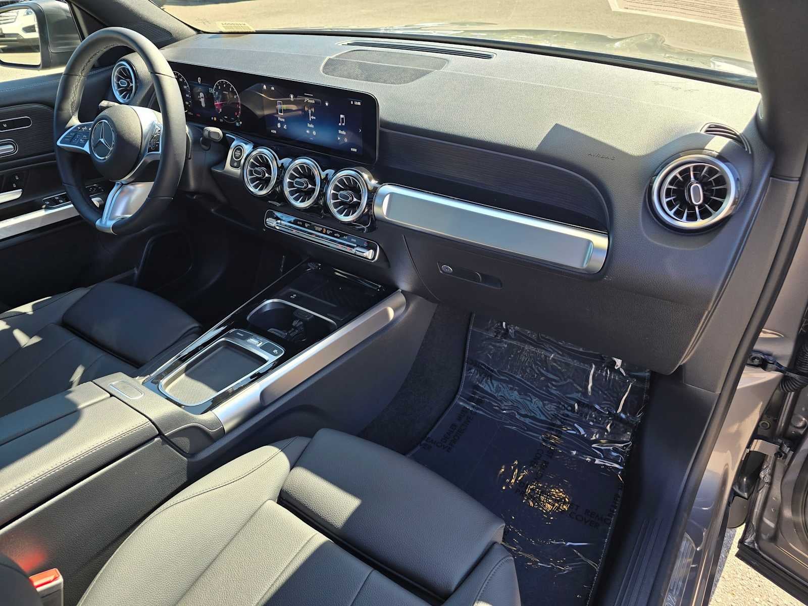 2026 Mercedes-Benz GLB 250 4MATIC® SUV