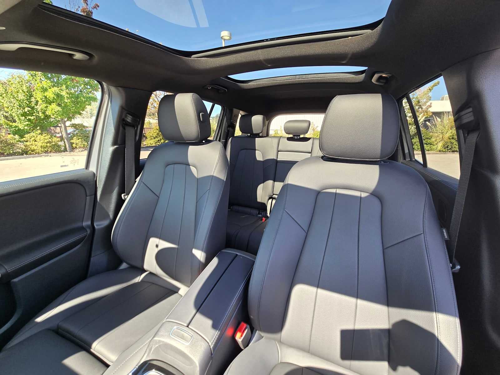 2026 Mercedes-Benz GLB 250 4MATIC® SUV