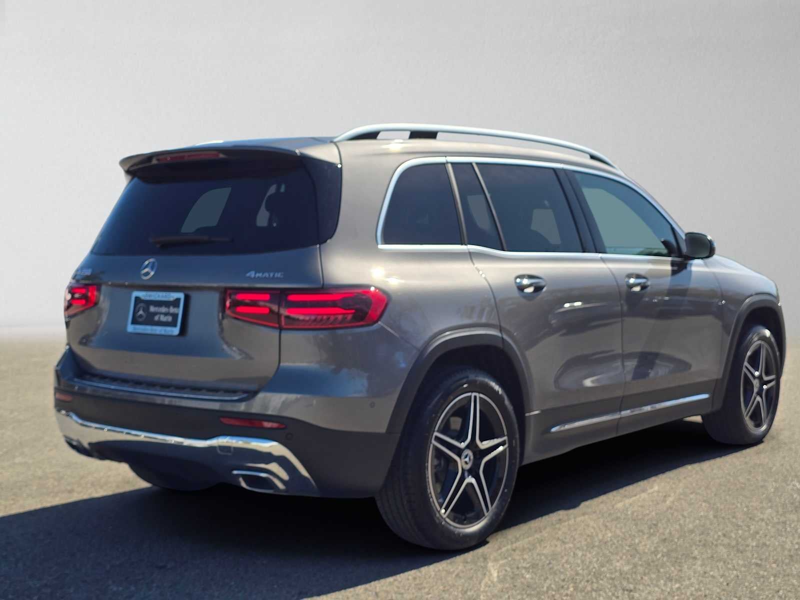 2026 Mercedes-Benz GLB 250 4MATIC® SUV