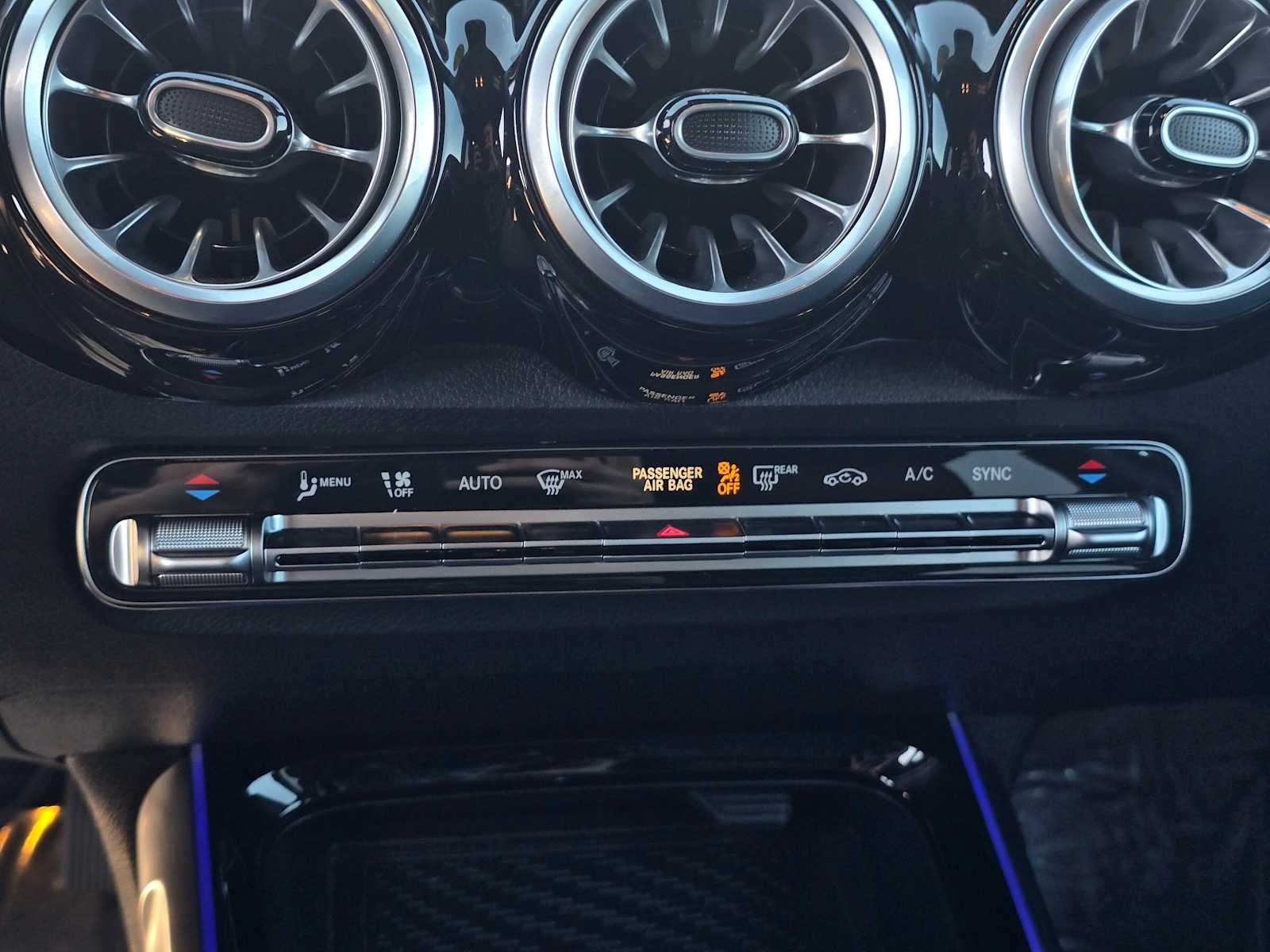 2025 Mercedes-Benz GLB GLB 250