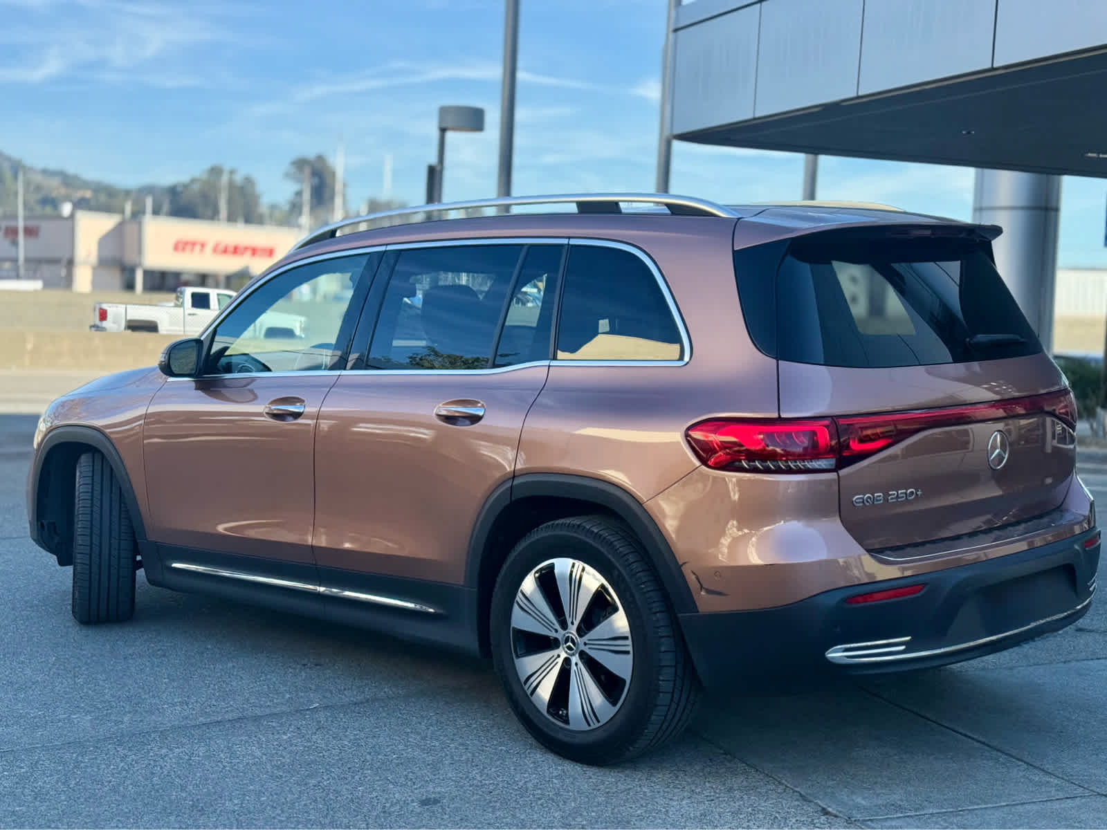 2023 Mercedes-Benz EQB EQB 250+