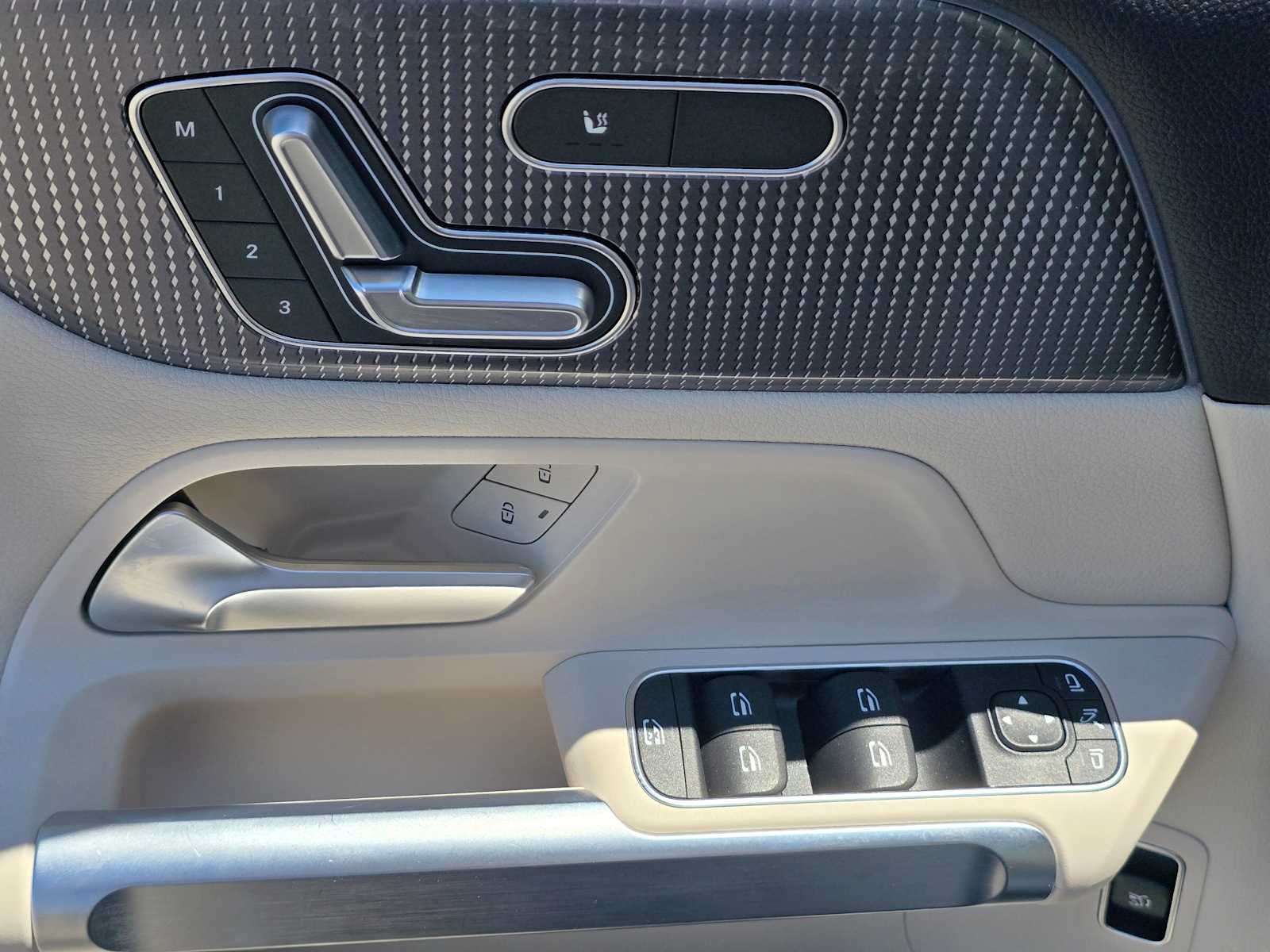 2023 Mercedes-Benz EQB 250+ SUV