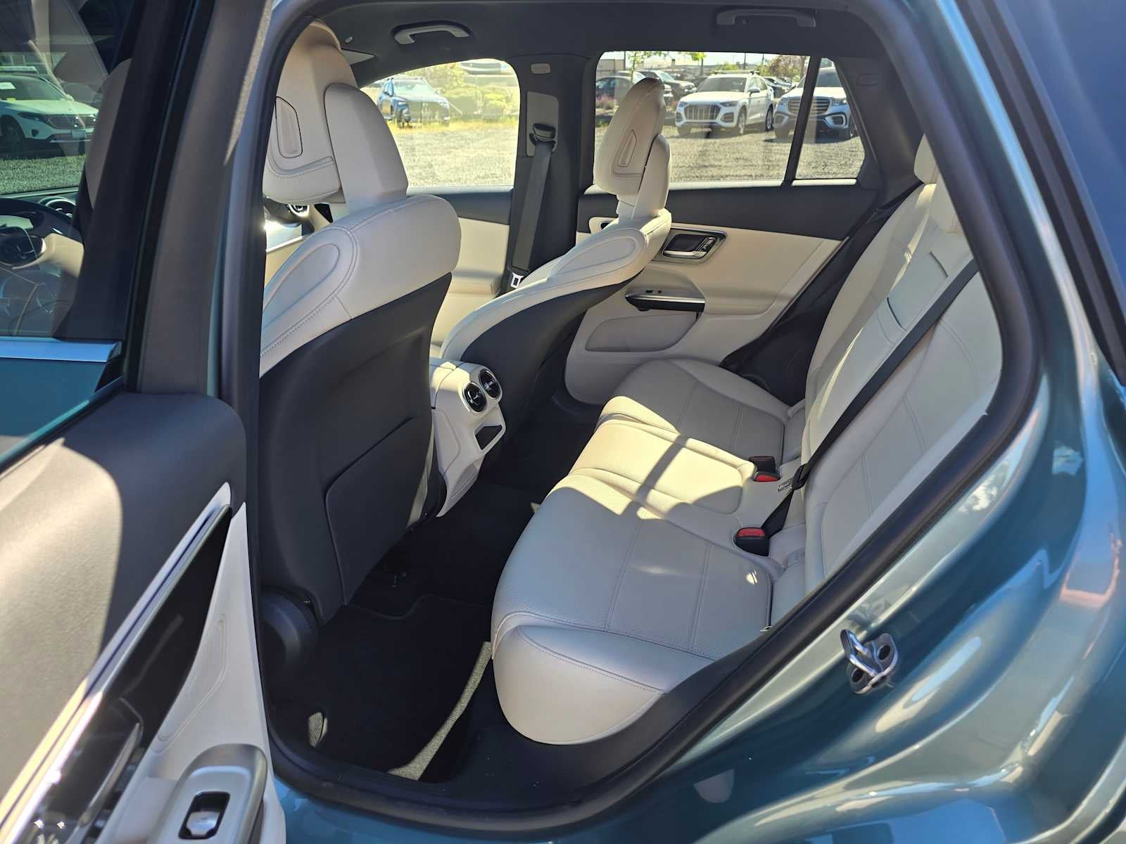 2026 Mercedes-Benz GLC 300 SUV