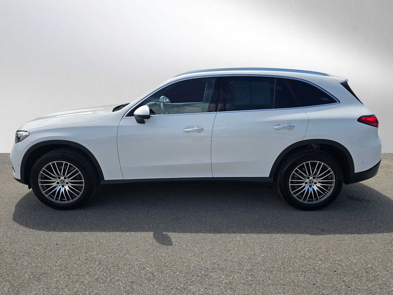 2026 Mercedes-Benz GLC 300 SUV