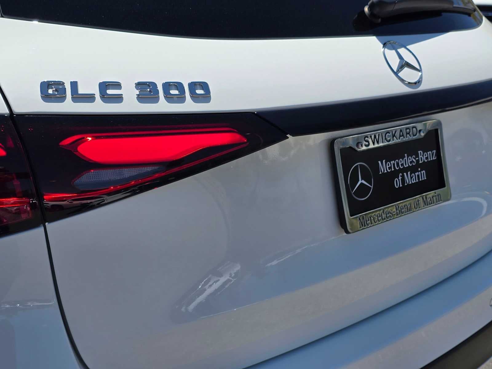 2026 Mercedes-Benz GLC 300 SUV