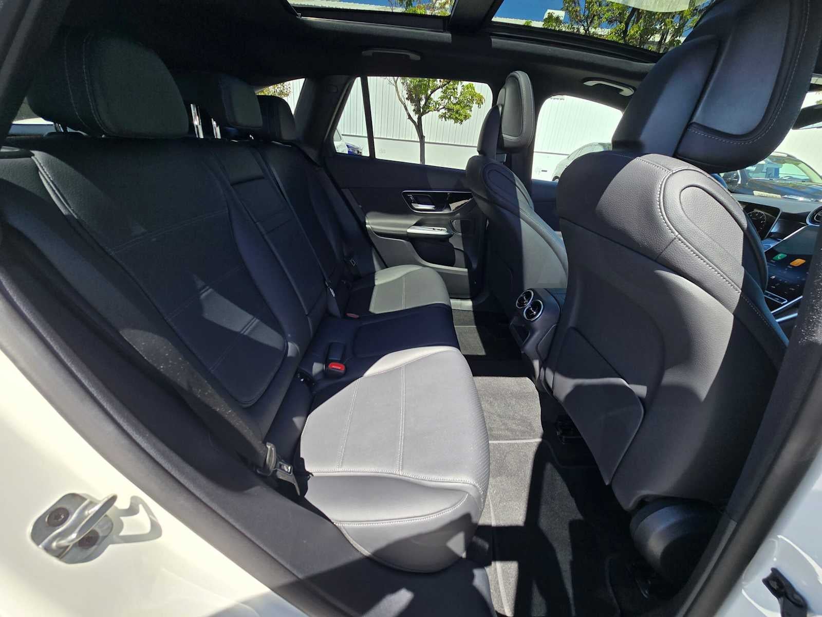 2026 Mercedes-Benz GLC 300 SUV