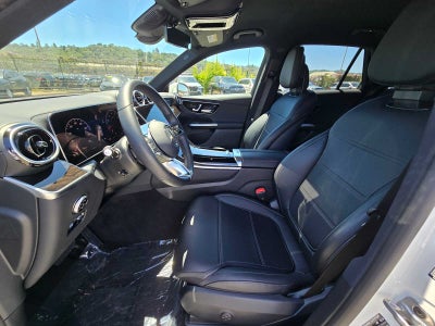 2025 Mercedes-Benz GLC 300 SUV
