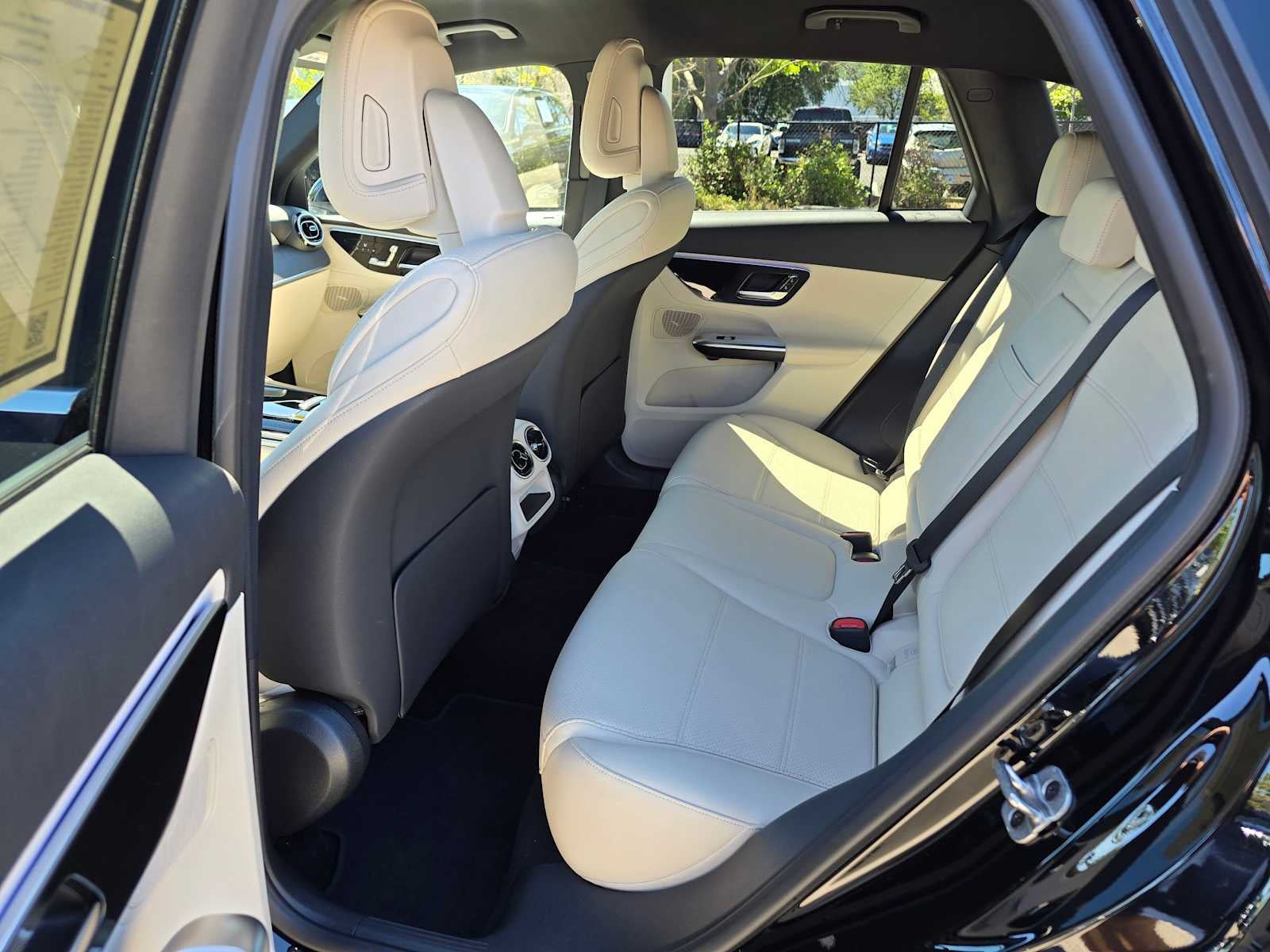 2026 Mercedes-Benz GLC 300 SUV