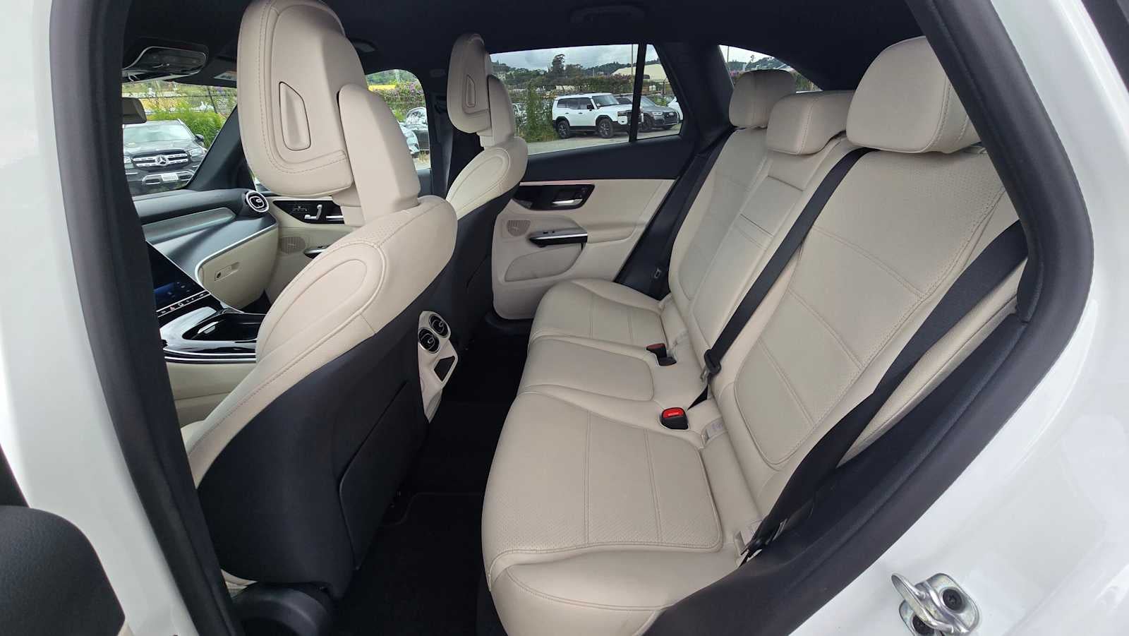 2026 Mercedes-Benz GLC 300 SUV
