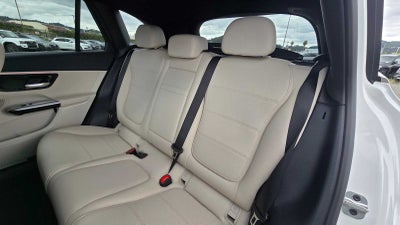 2026 Mercedes-Benz GLC 300 SUV