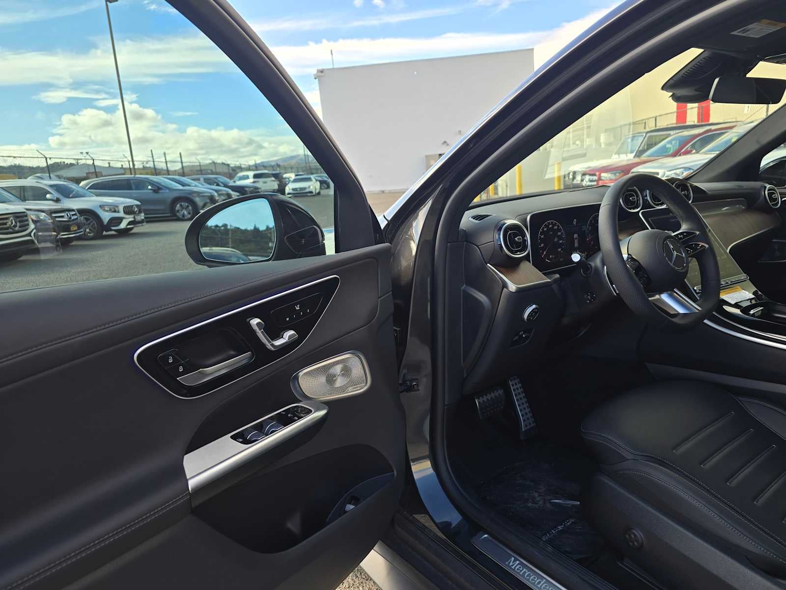 2024 Mercedes-Benz GLC 300 GLC 300