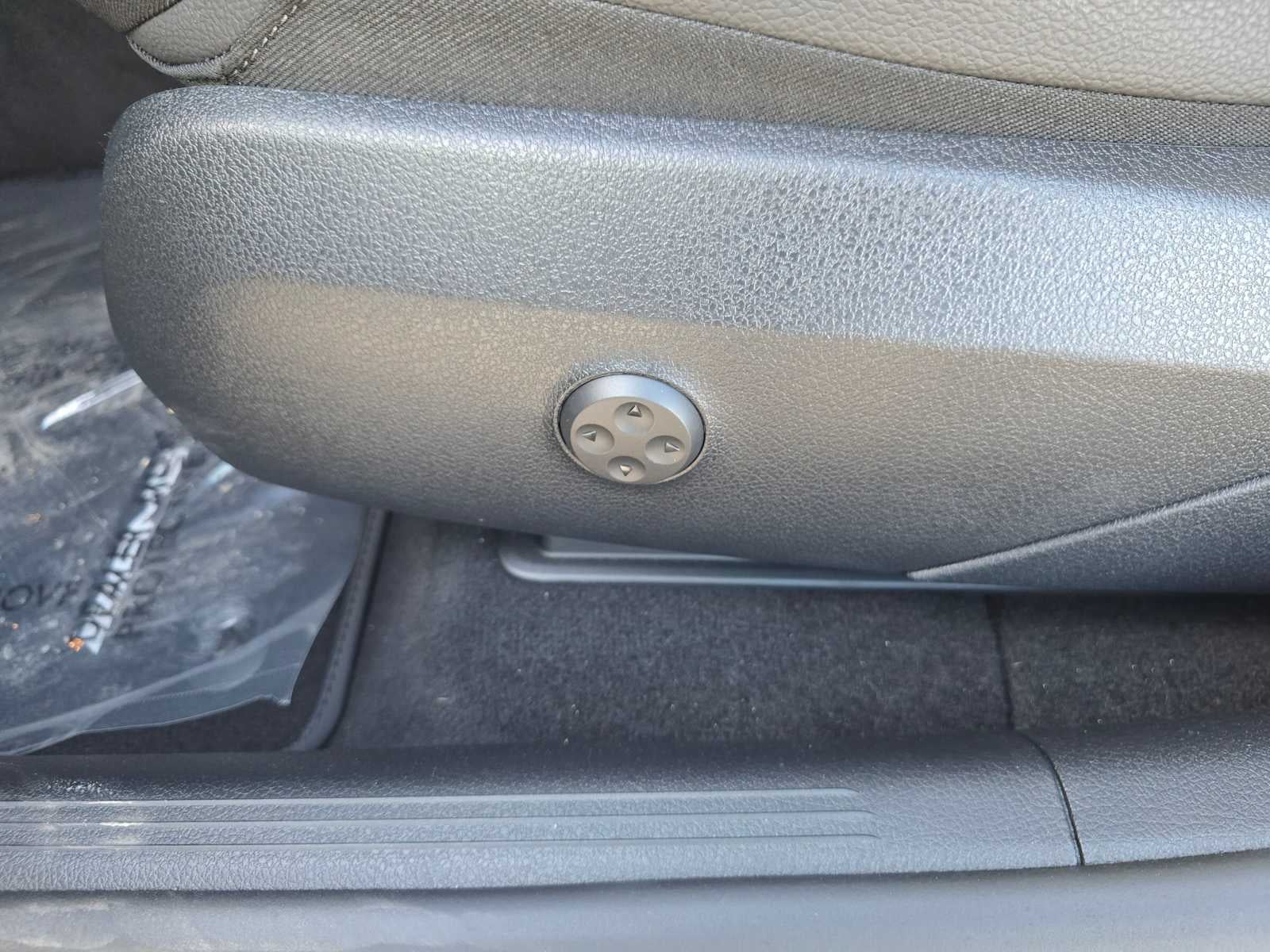 2024 Mercedes-Benz GLC 300 GLC 300