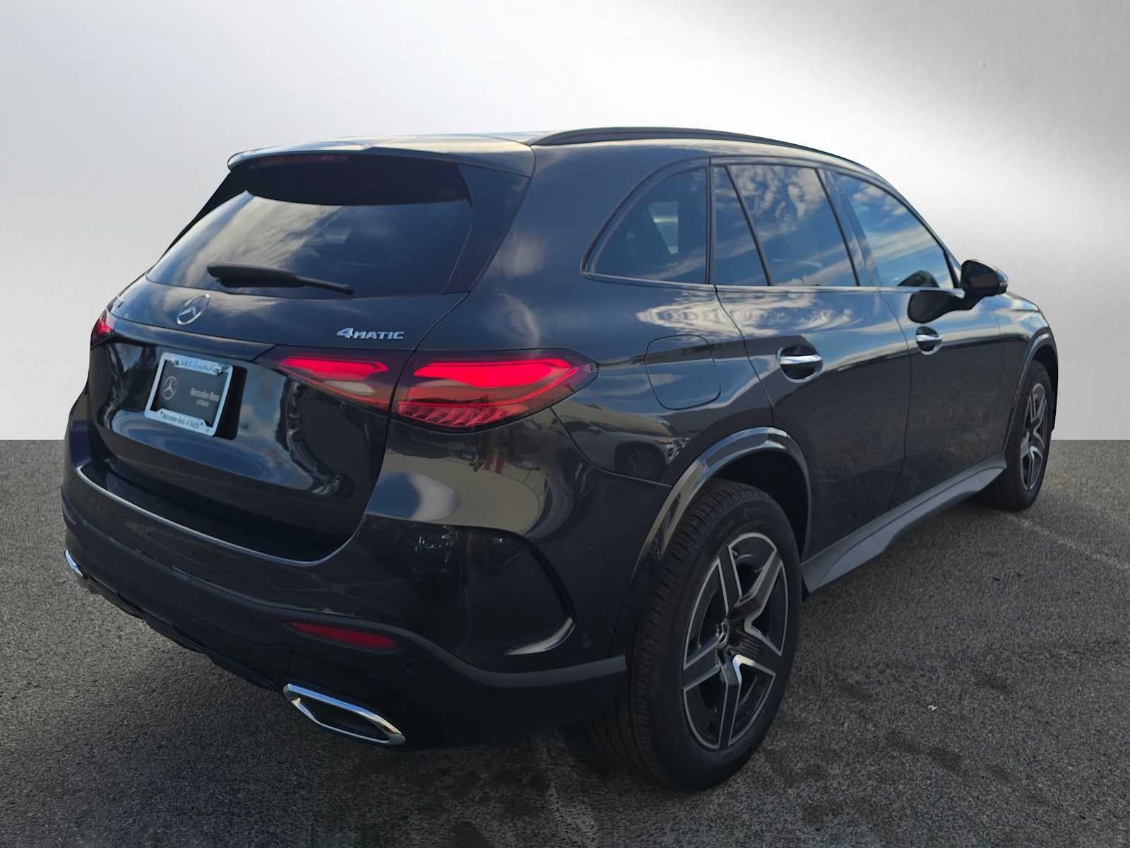 2024 Mercedes-Benz GLC 300 GLC 300