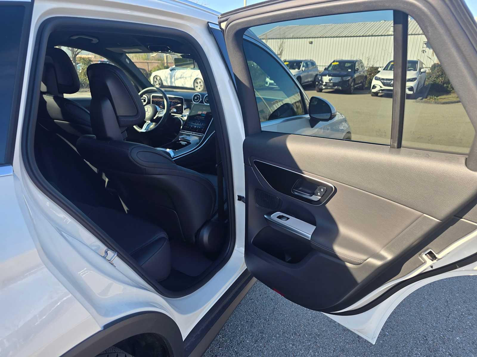 2025 Mercedes-Benz GLC GLC 300