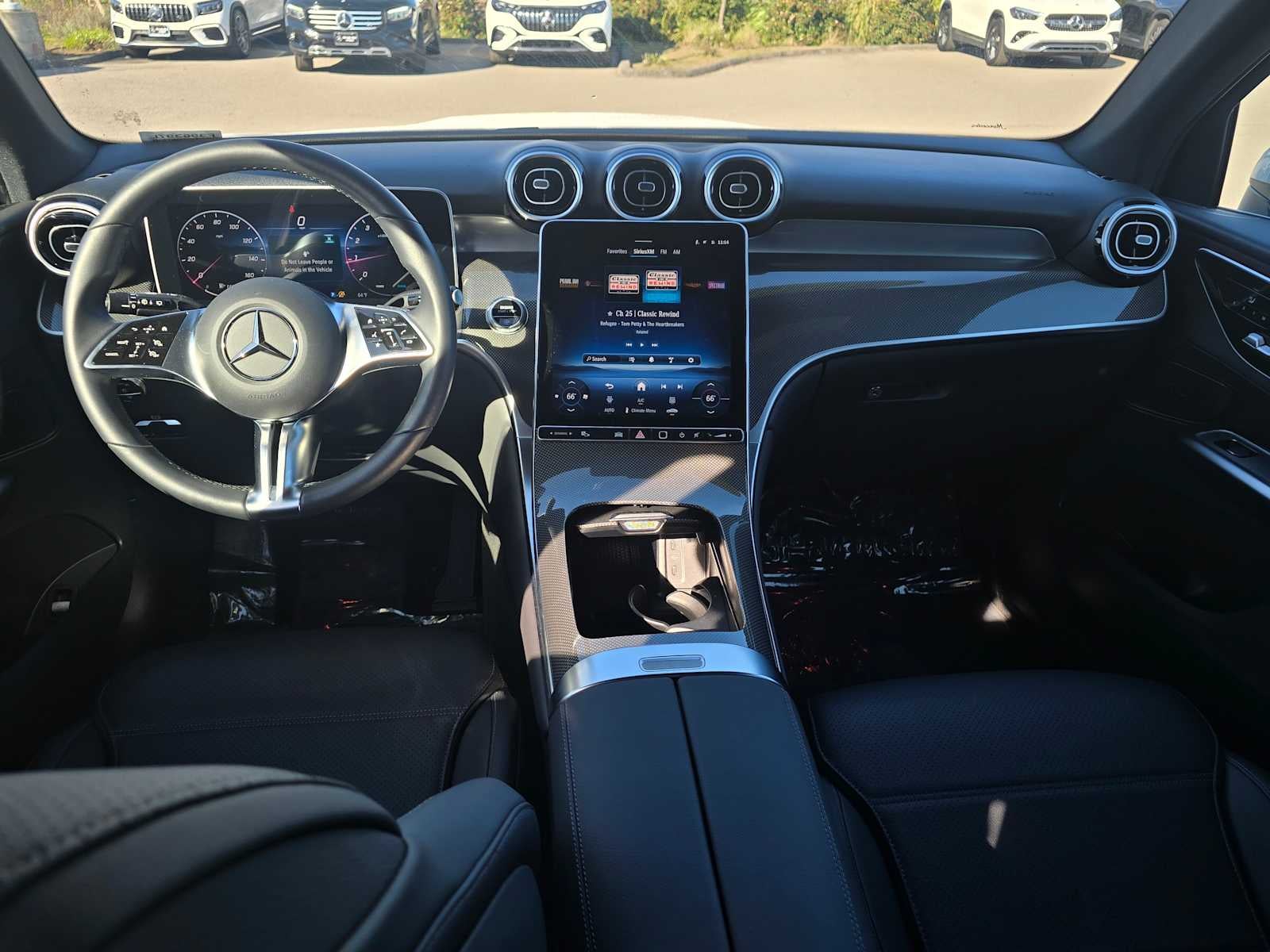 2025 Mercedes-Benz GLC GLC 300