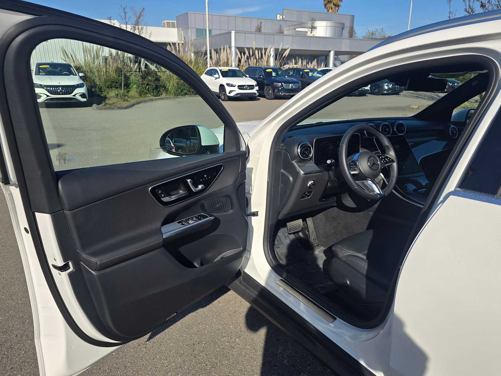 2025 Mercedes-Benz GLC GLC 300