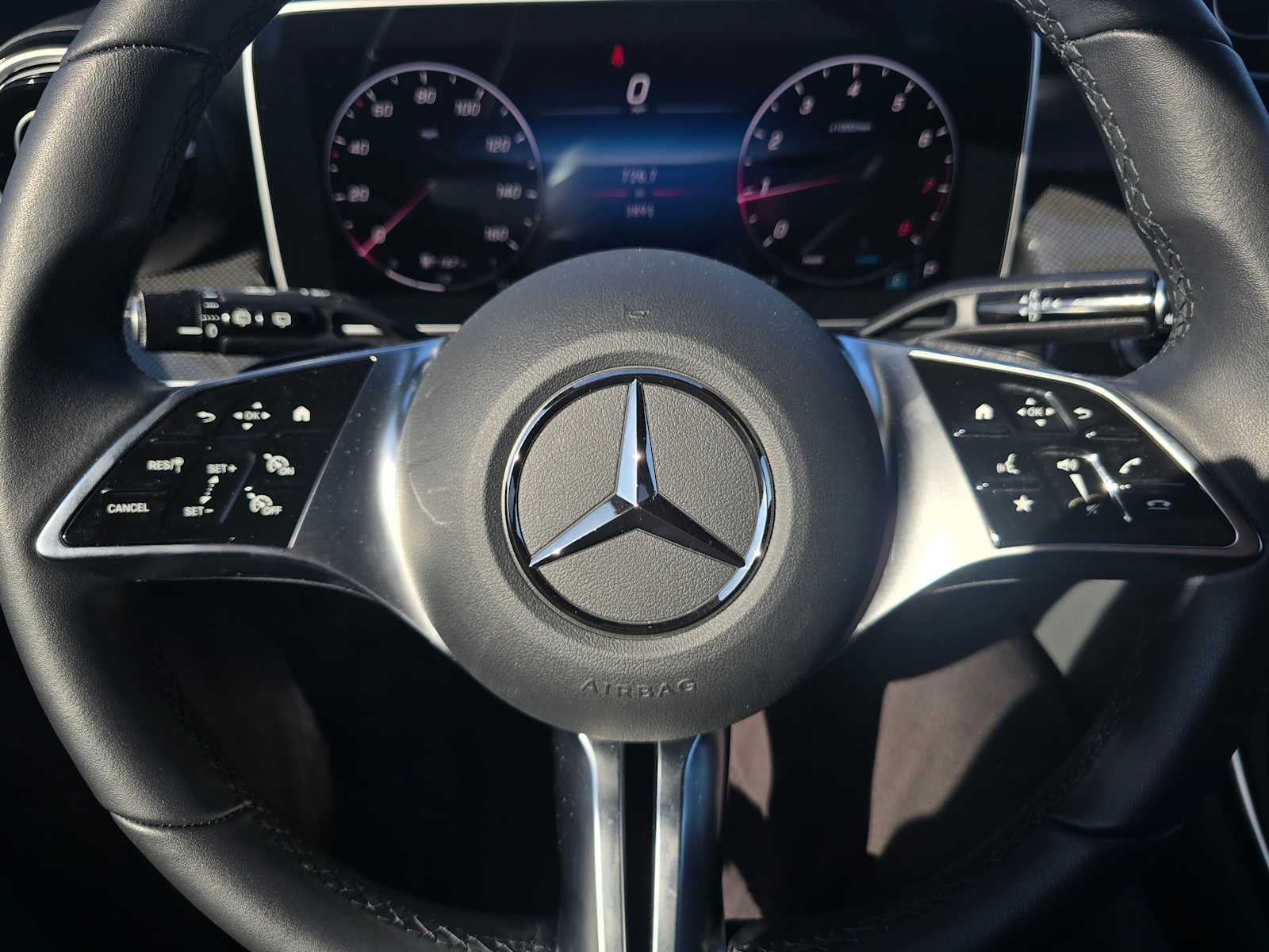 2025 Mercedes-Benz GLC GLC 300