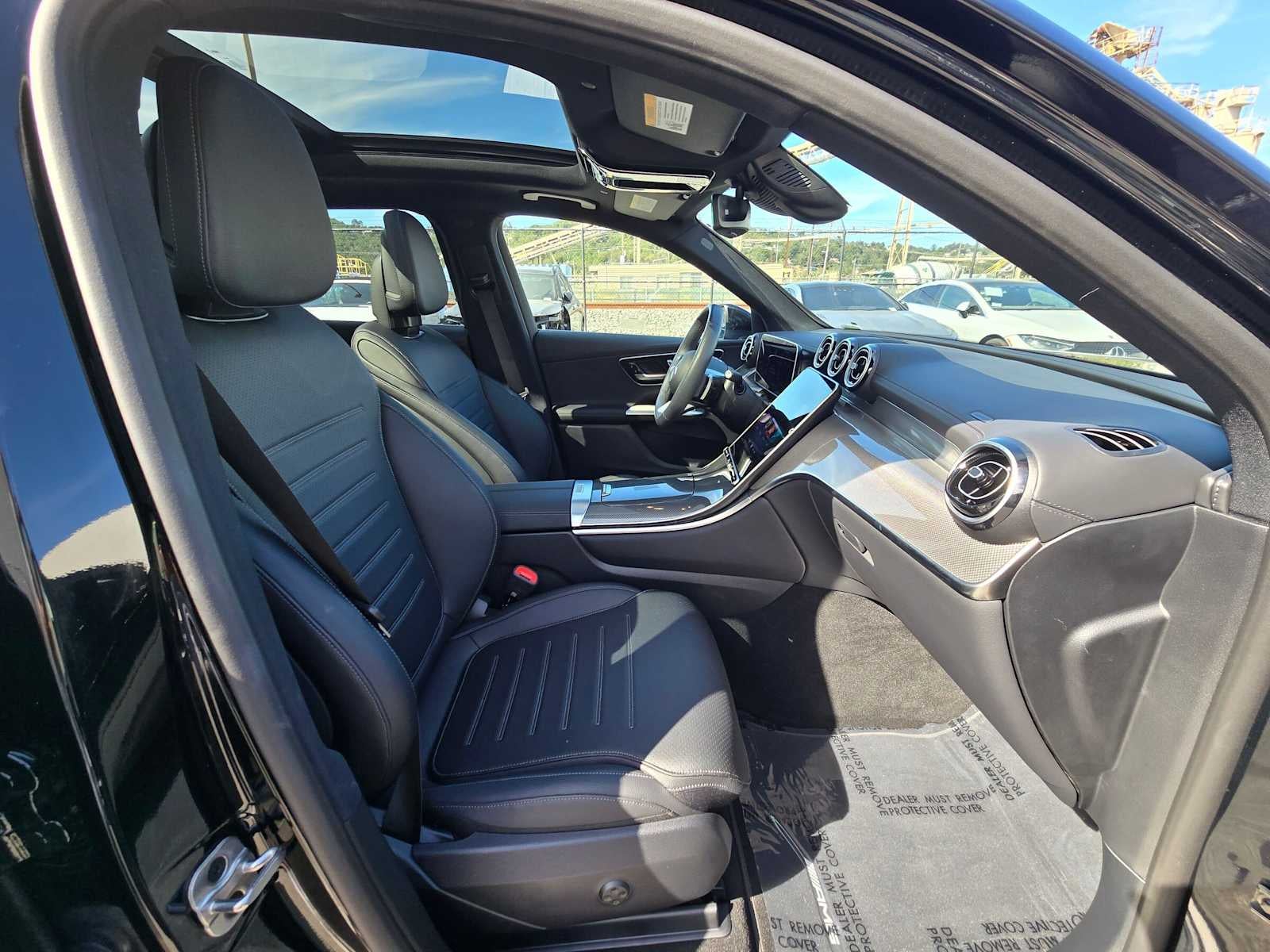 2026 Mercedes-Benz GLC 300 4MATIC® SUV