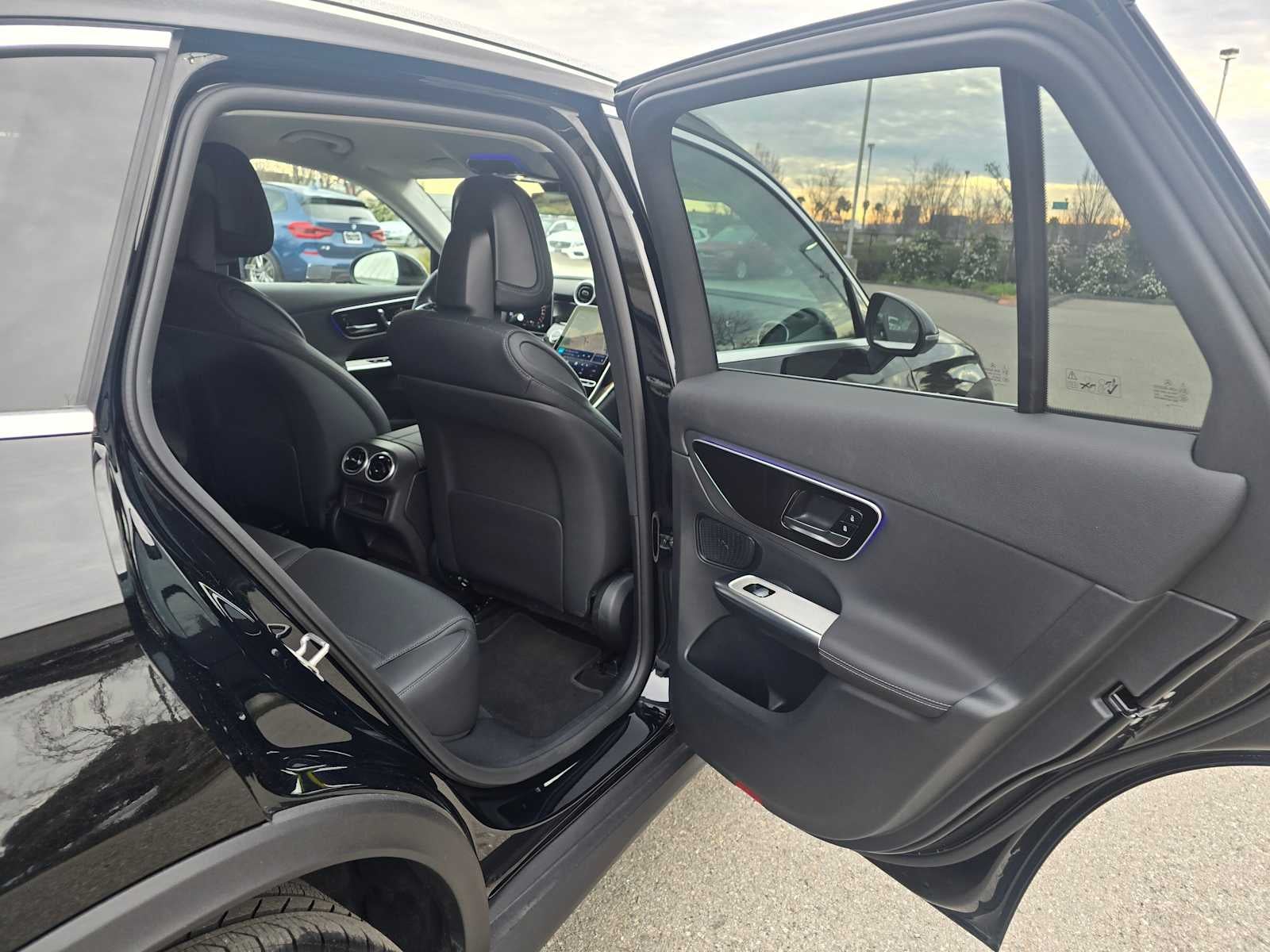 2025 Mercedes-Benz GLC 350e 4MATIC® SUV