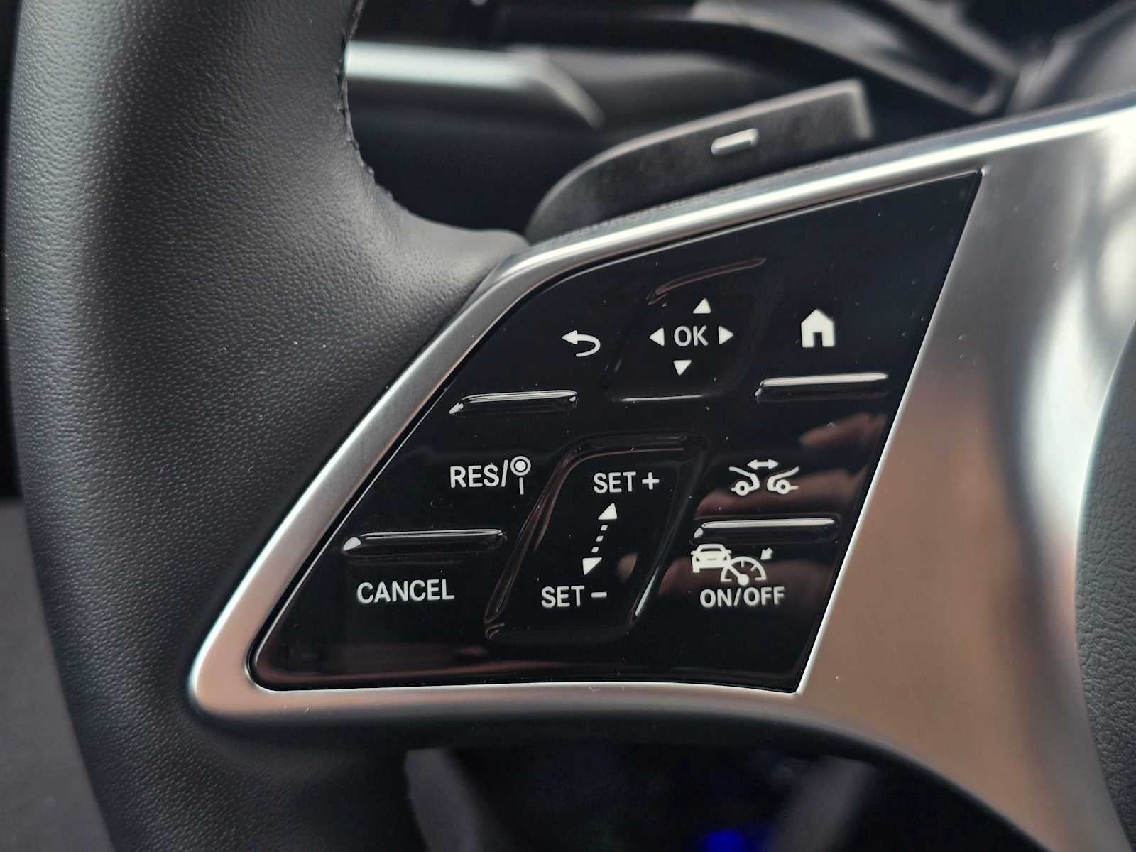 2025 Mercedes-Benz GLC 350e 4MATIC® SUV