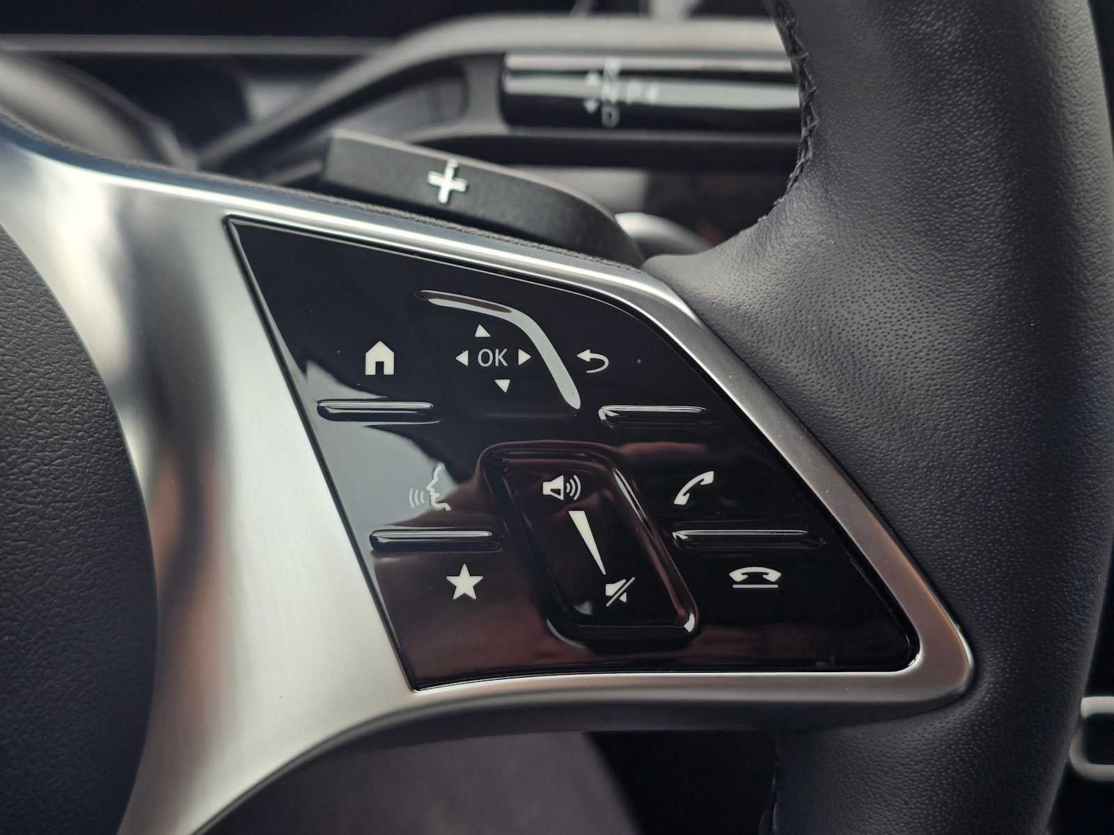 2025 Mercedes-Benz GLC 350e 4MATIC® SUV