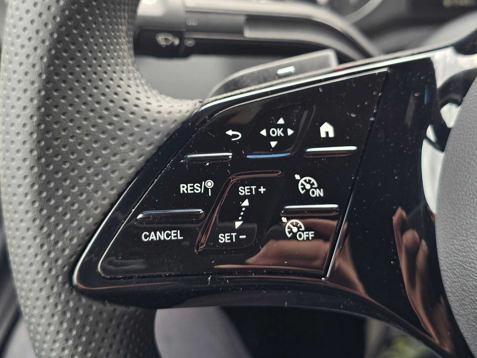 2025 Mercedes-Benz Sprinter Cargo Van 2500 Standard Roof I4 Diesel 144 RWD