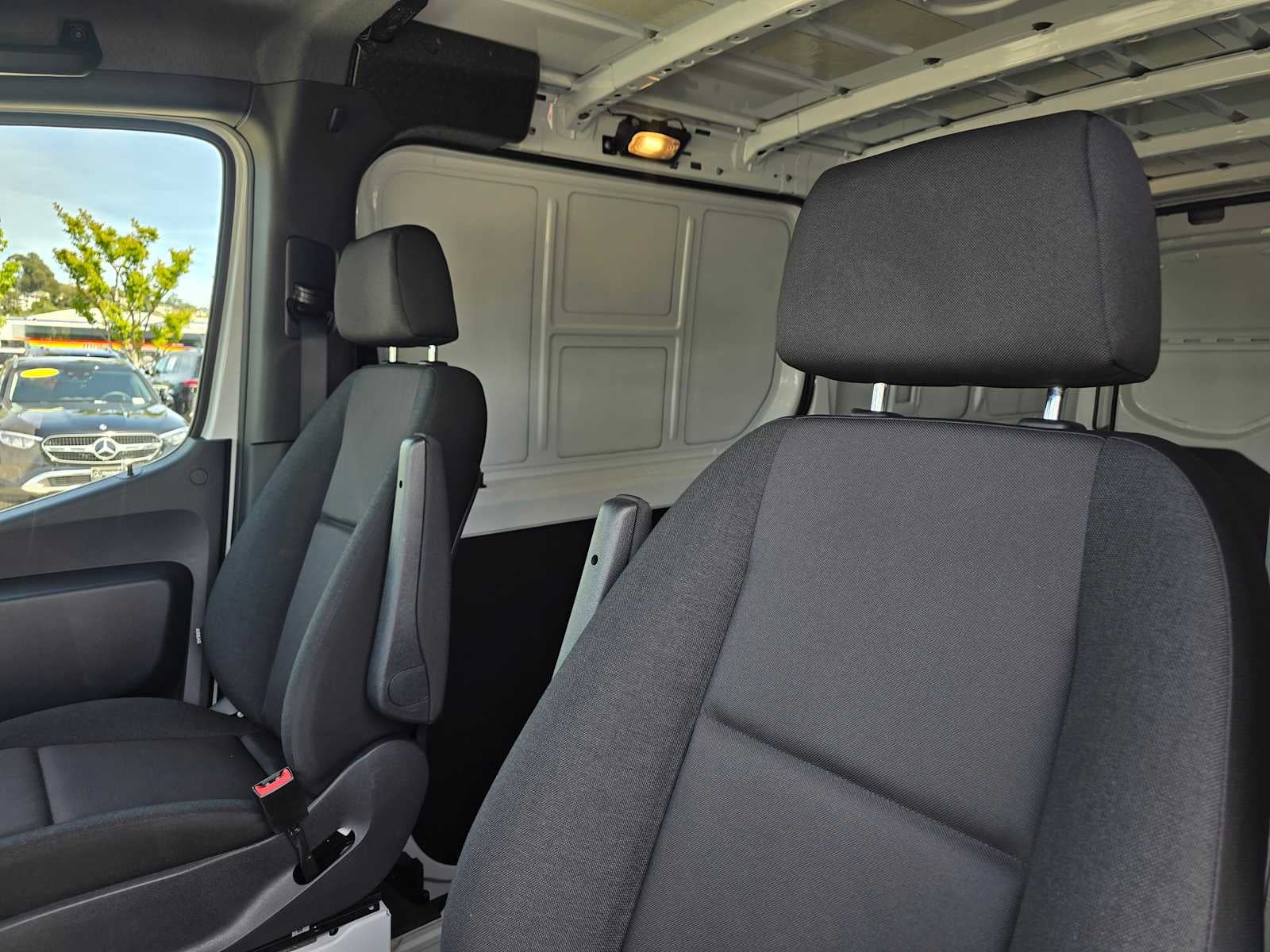 2025 Mercedes-Benz Sprinter Cargo Van 2500 Standard Roof I4 Diesel 144 RWD