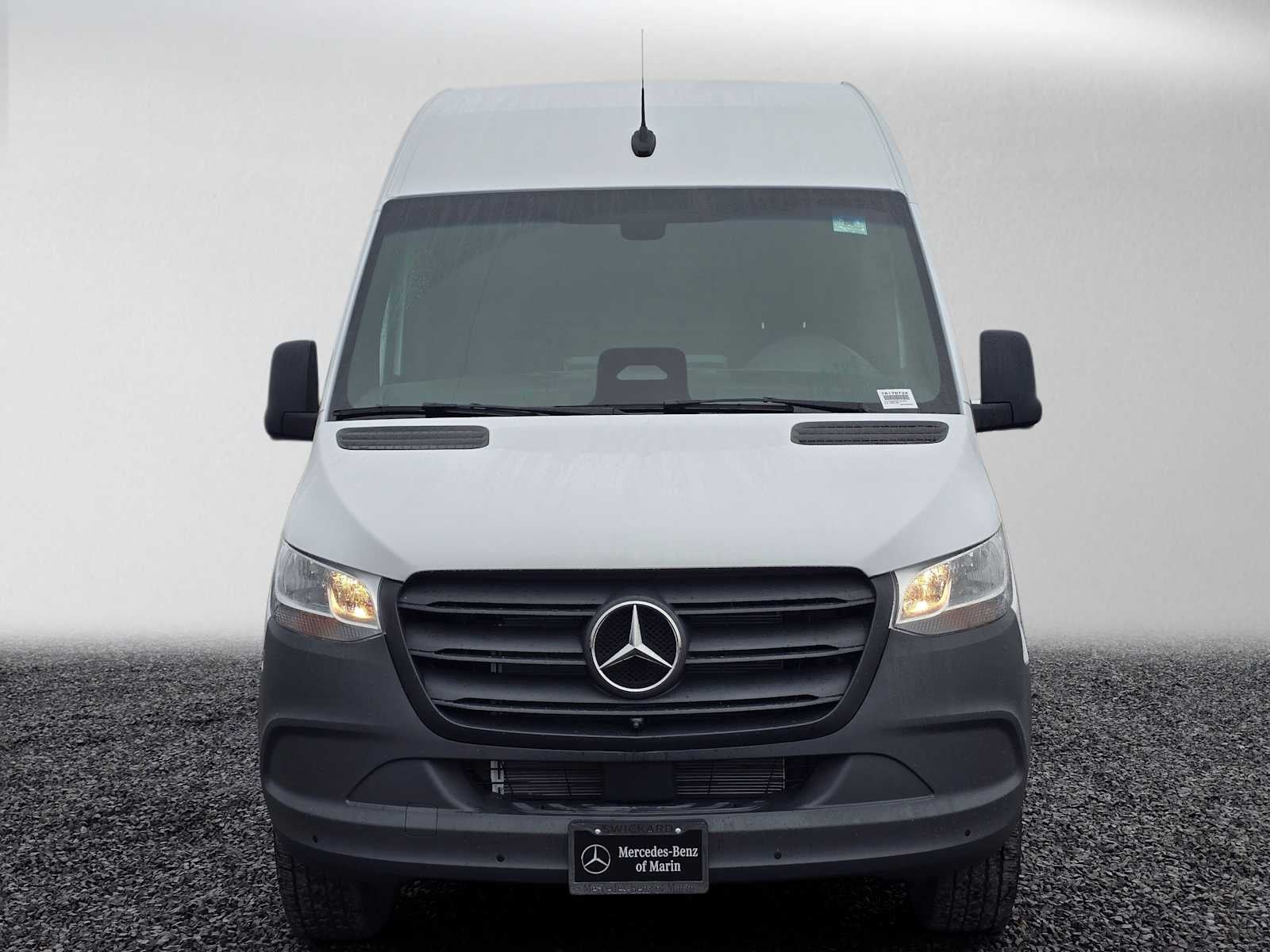 2026 Mercedes-Benz Sprinter 2500 Standard Roof I4 Diesel 144 RWD