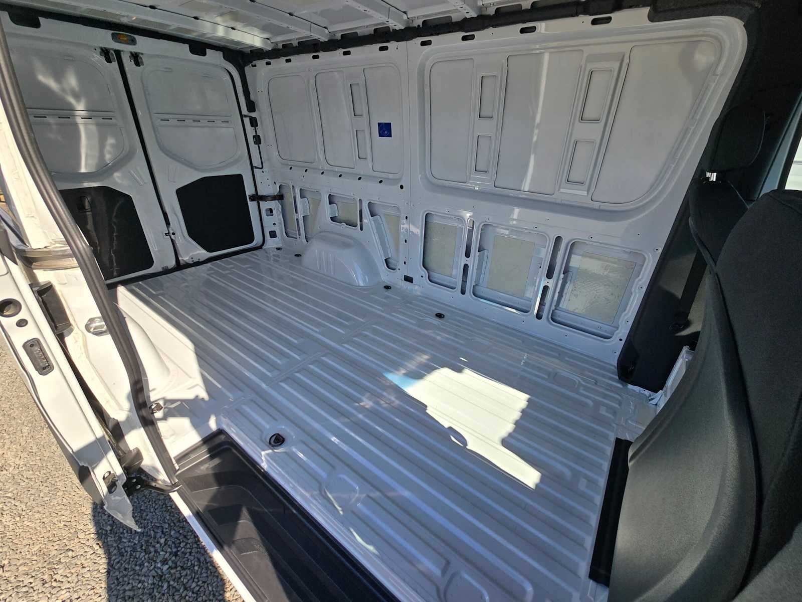 2025 Mercedes-Benz Sprinter Cargo Van 2500 Standard Roof I4 Diesel HO 144 RWD
