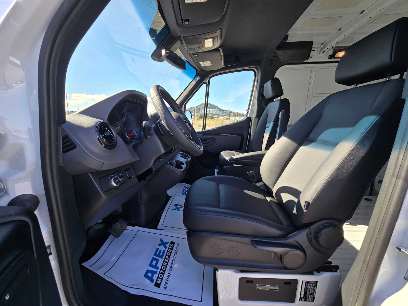 2025 Mercedes-Benz Sprinter Cargo Van 2500 Standard Roof I4 Diesel HO 144 RWD