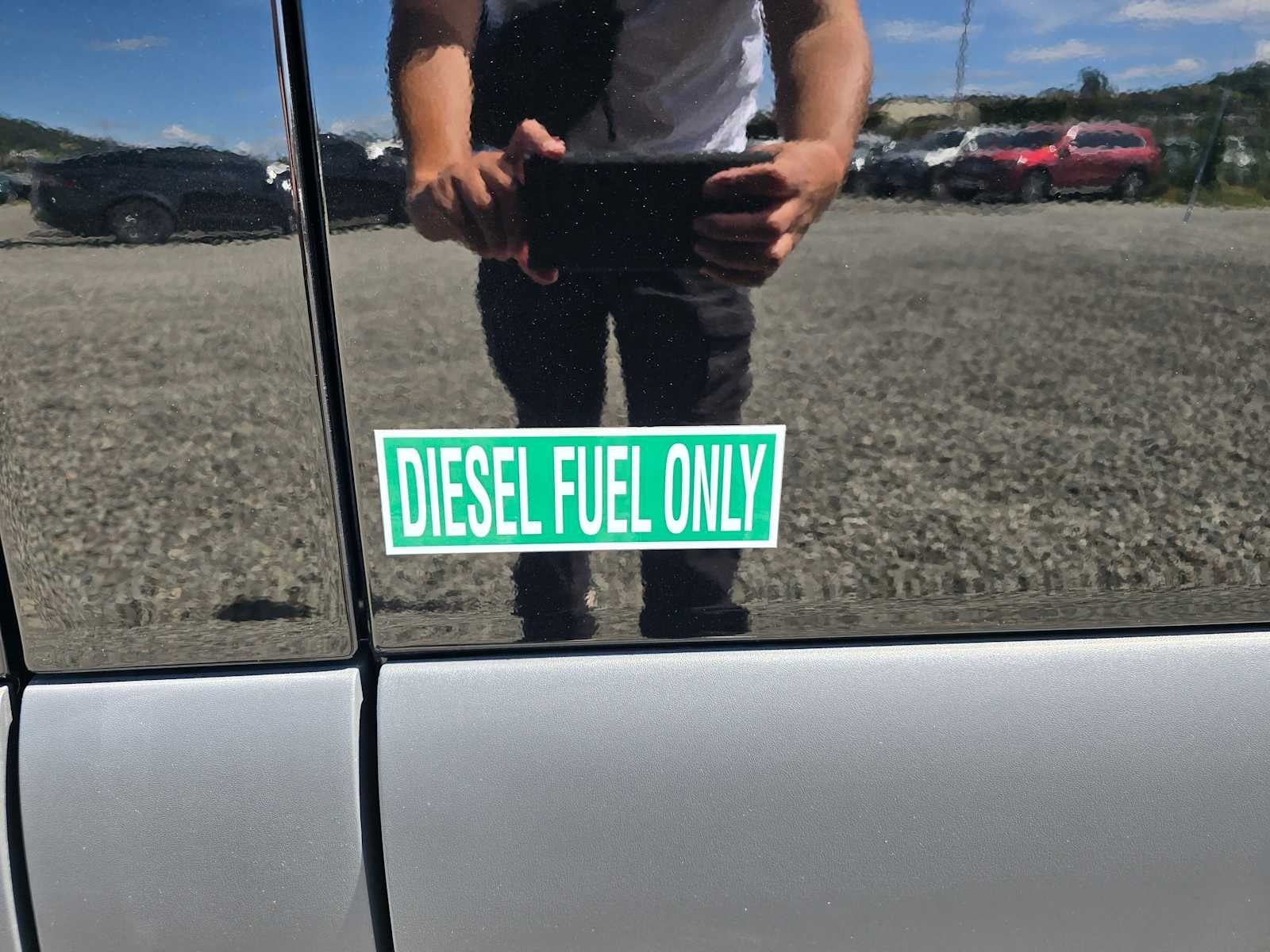 2025 Mercedes-Benz Sprinter Passenger Van 2500 Standard Roof I4 Diesel 144 RWD