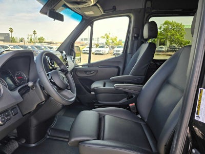 2025 Mercedes-Benz Sprinter Passenger Van 2500 Standard Roof I4 Diesel 144 RWD