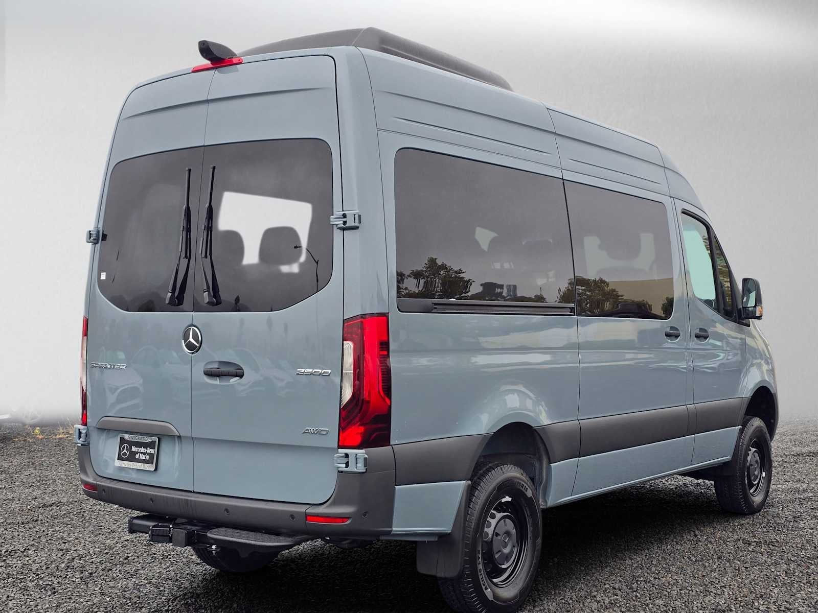 2026 Mercedes-Benz Sprinter Passenger Van 2500 Standard Roof I4 Diesel HO 144 AWD